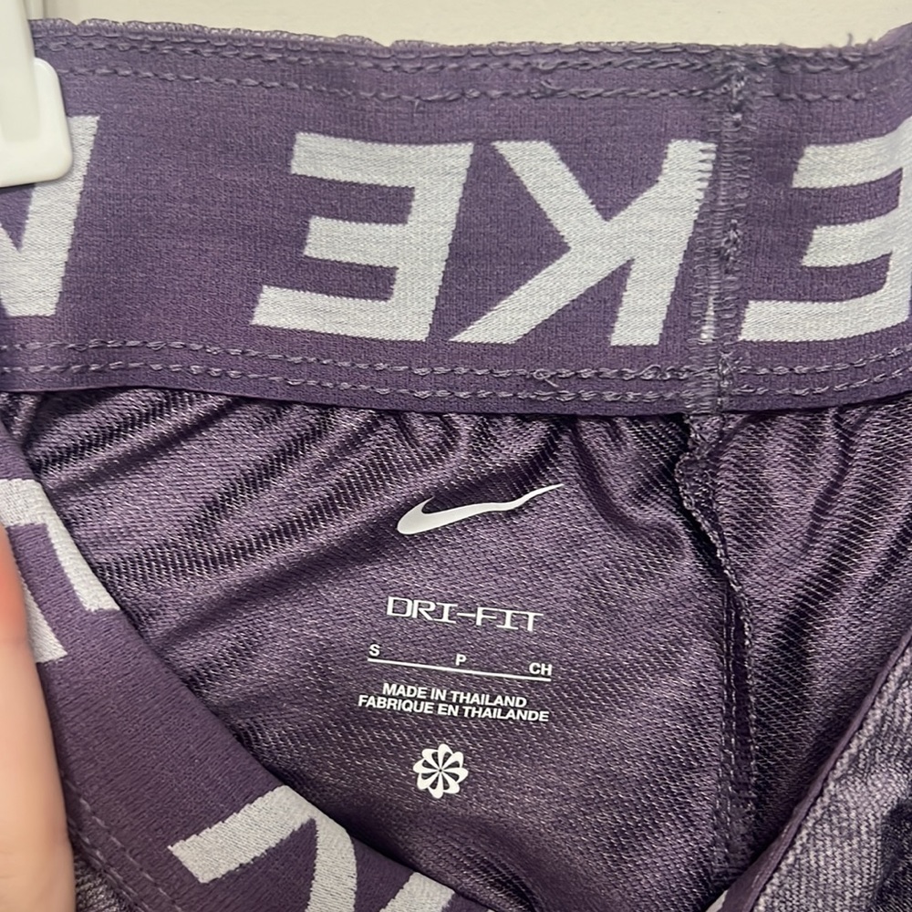 nike athletic shorts: color purple, size US small - Picture 3 of 3